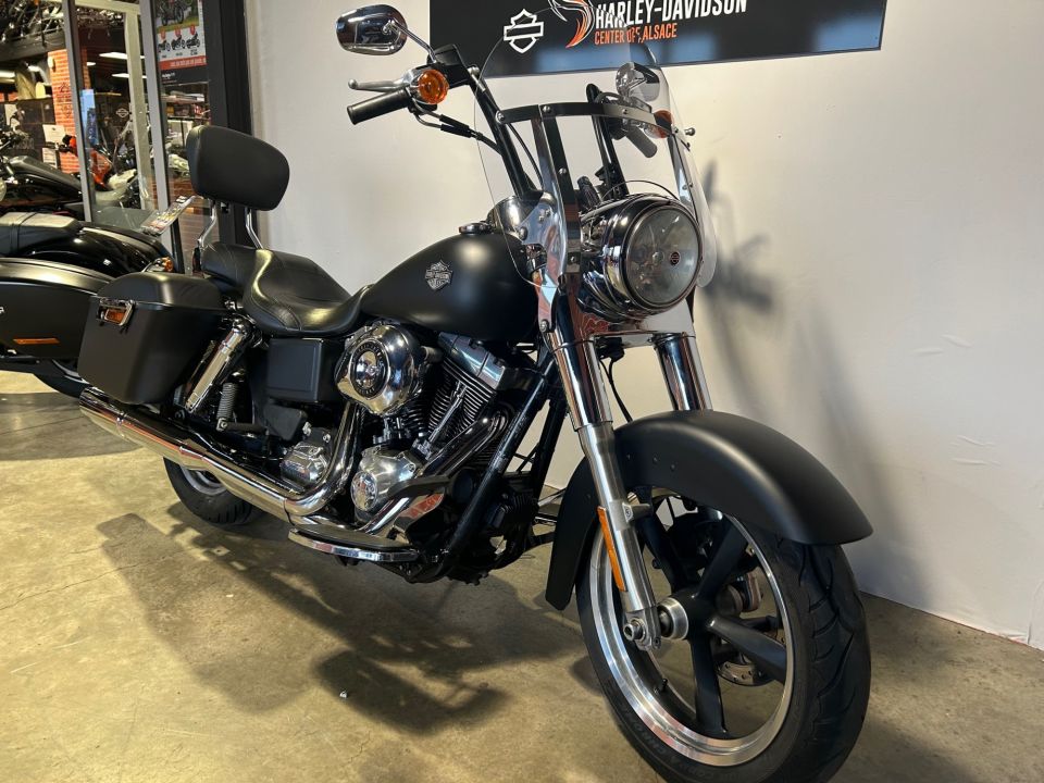 HARLEY-DAVIDSON DYNA SWITCHBACK 1690 4