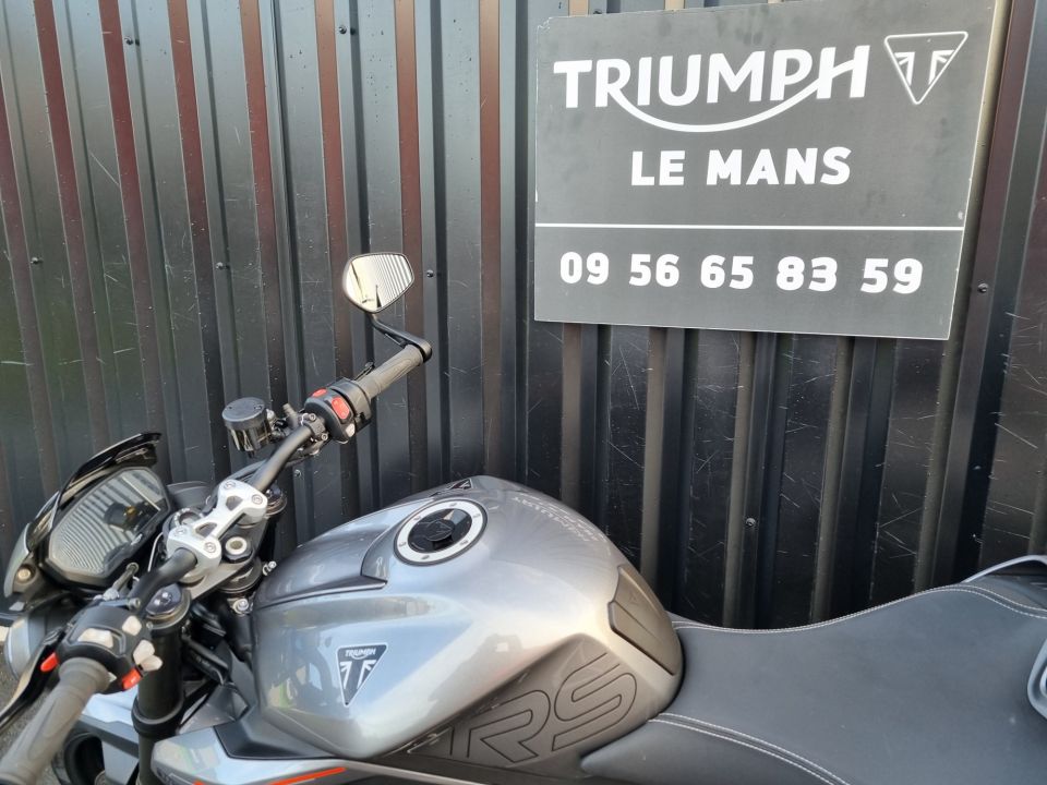 TRIUMPH STREET TRIPLE 765 RS 4