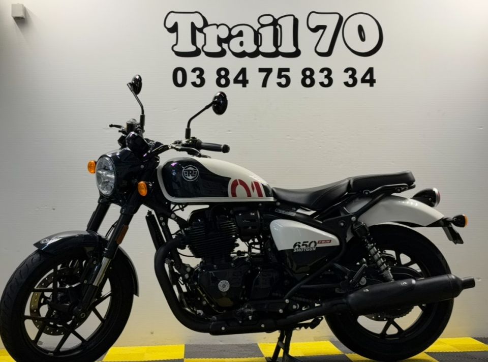 ROYAL ENFIELD SHOTGUN 650 4