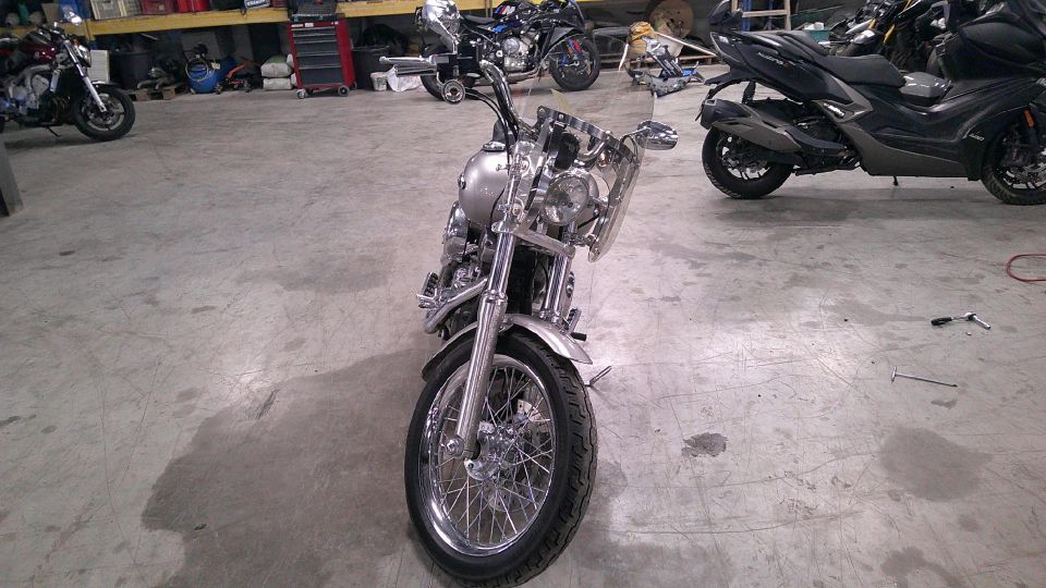 HARLEY-DAVIDSON DYNA SUPER GLIDE 1584 4