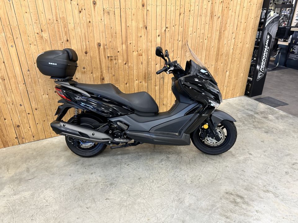 KYMCO X-TOWN 300 4