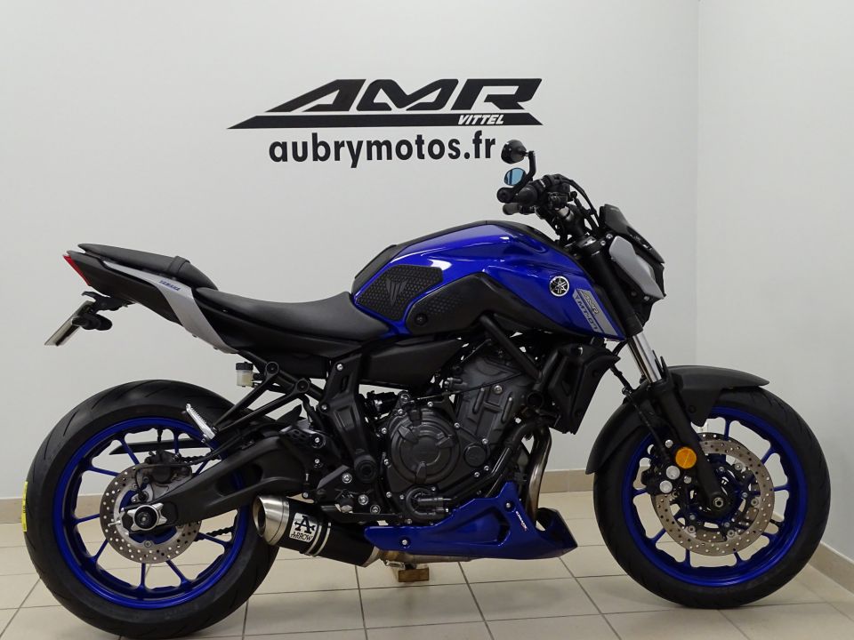 YAMAHA MT-07 (47.5CV) 4