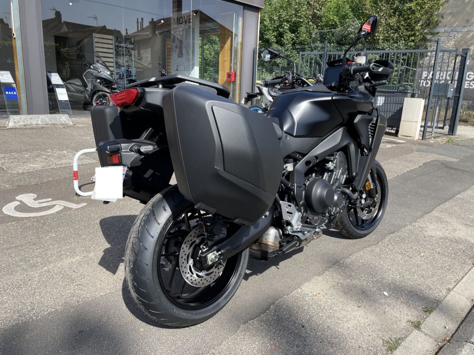 YAMAHA TRACER 9 GT 4