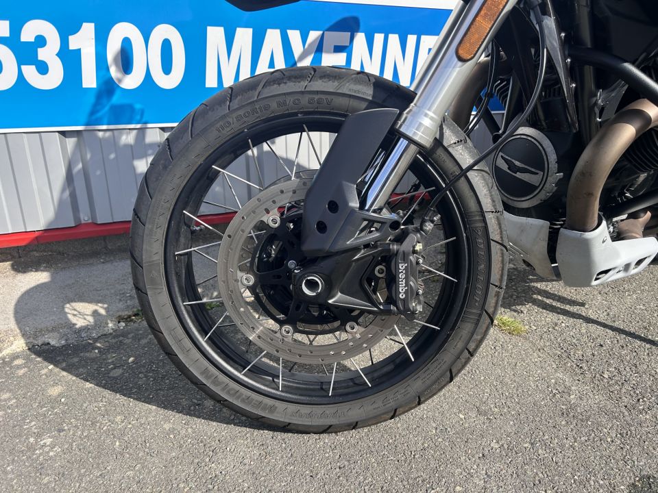 MOTO GUZZI V85 TT 850 4