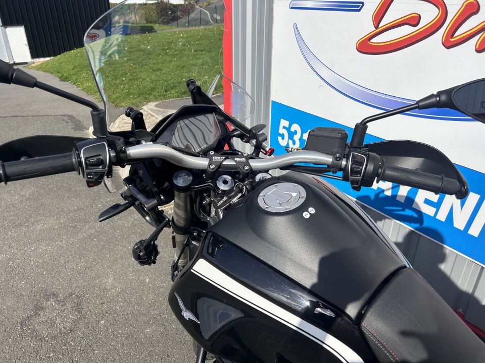 MOTO GUZZI V85 TT 850 4