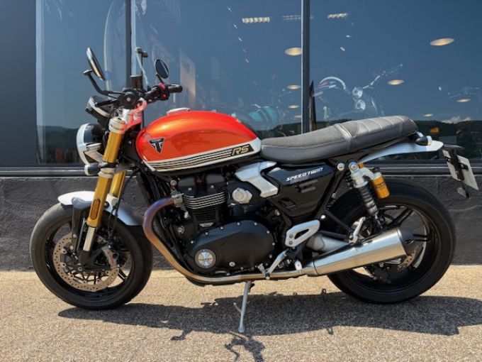 TRIUMPH SPEED TWIN 1200 4