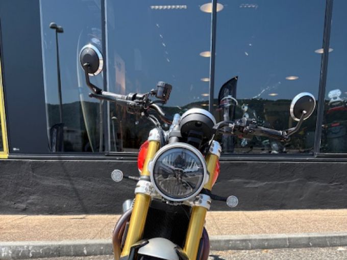 TRIUMPH SPEED TWIN 1200 4