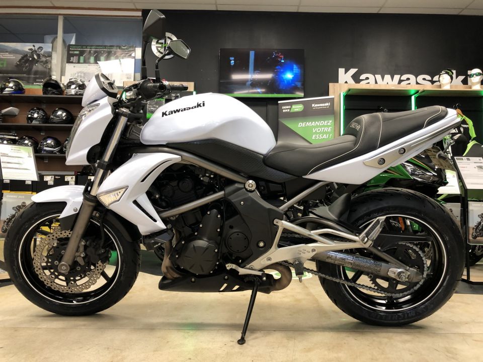 KAWASAKI ER-6 4
