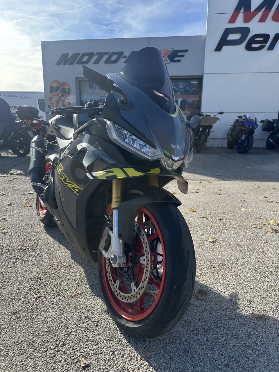 APRILIA RSV4 1100 R 4