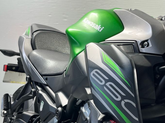 KAWASAKI Z 650 4