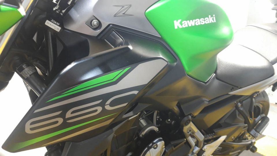 KAWASAKI Z 650 4
