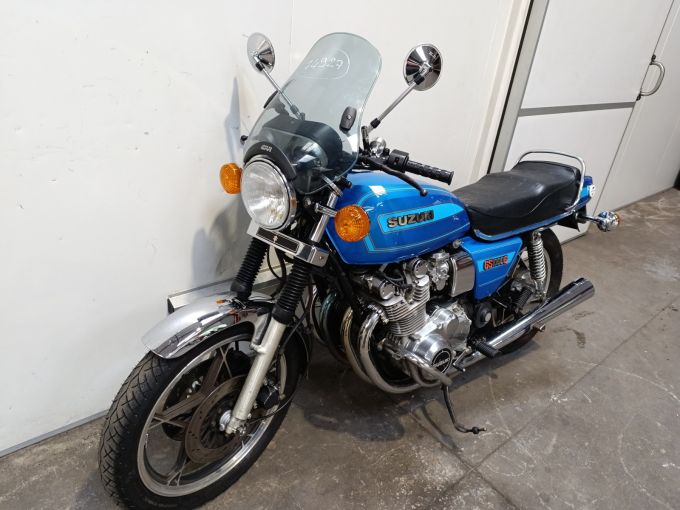 SUZUKI GS 1000 4