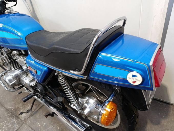 SUZUKI GS 1000 4