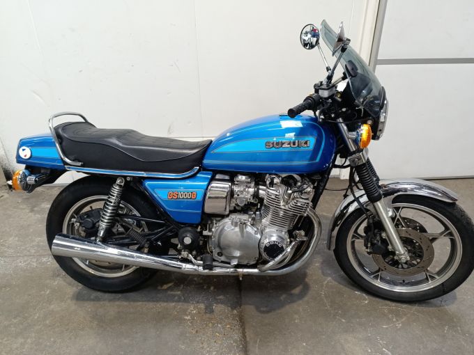SUZUKI GS 1000 4