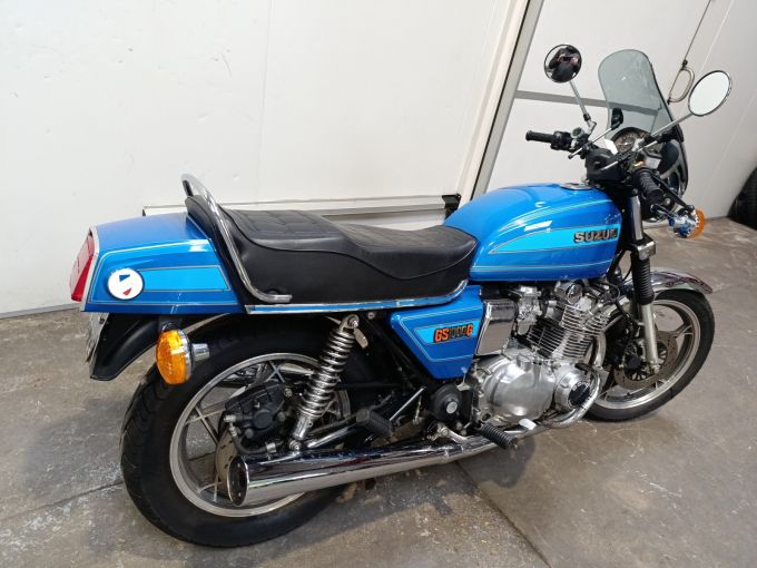 SUZUKI GS 1000 4