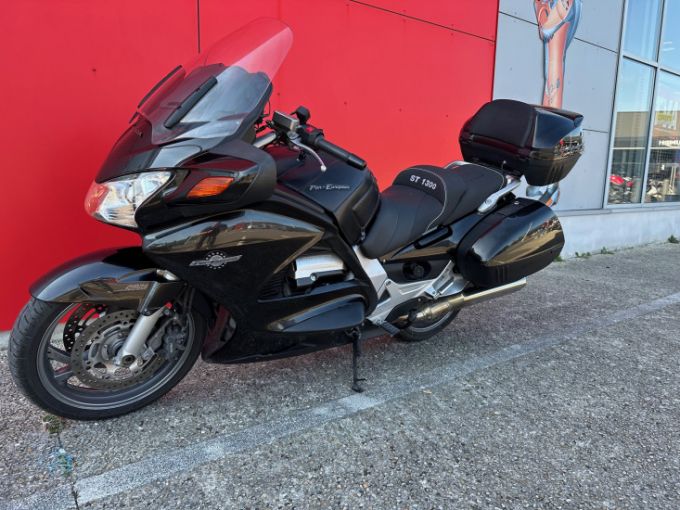 HONDA PAN EUROPEAN ABS 1300 4