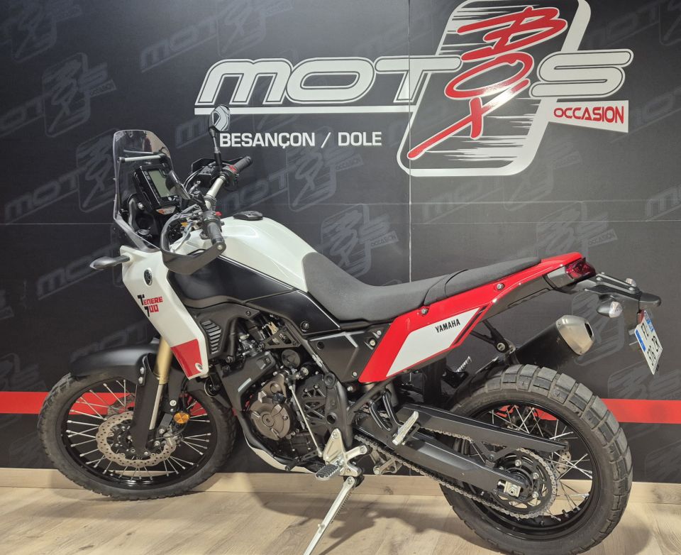 YAMAHA XTZ TENERE 700 4