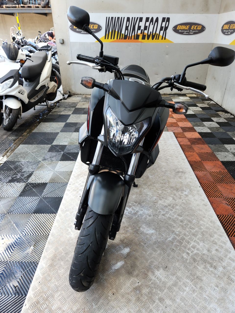 HONDA CB 650 F ABS 4