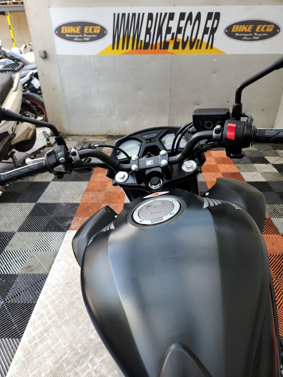 HONDA CB 650 F ABS 4