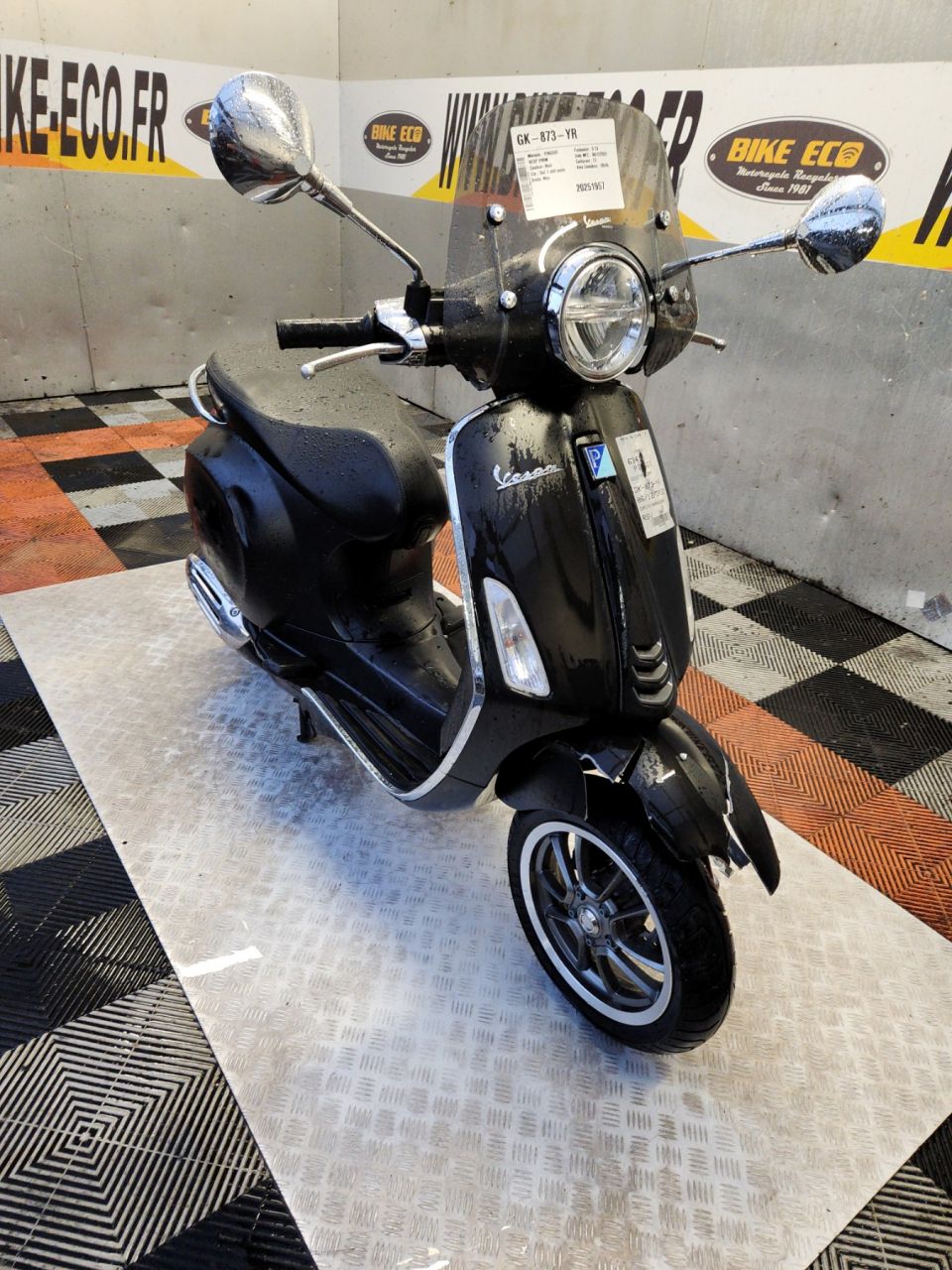 VESPA PRIMAVERA 50 4