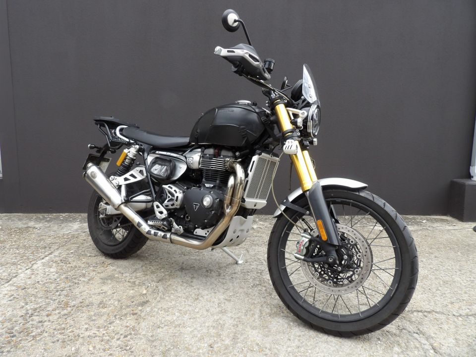 TRIUMPH SCRAMBLER 1200 XE 4