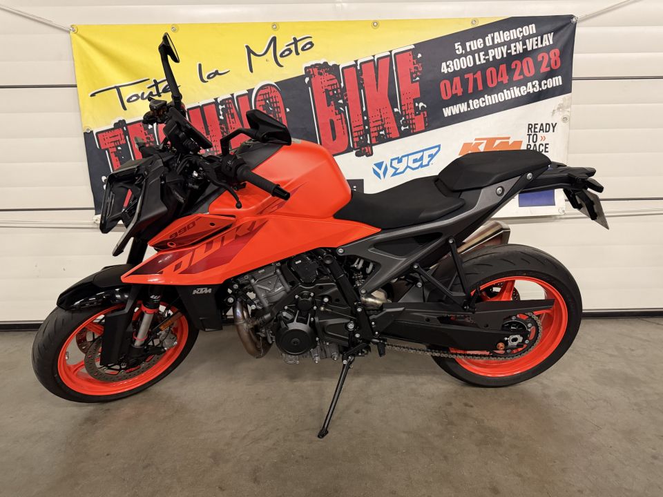 KTM 990 DUKE 4