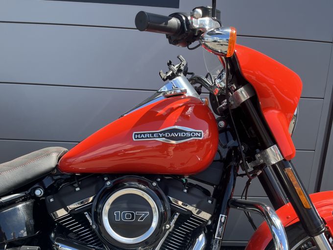 HARLEY-DAVIDSON SOFTAIL SPORT GLIDE 1745 4