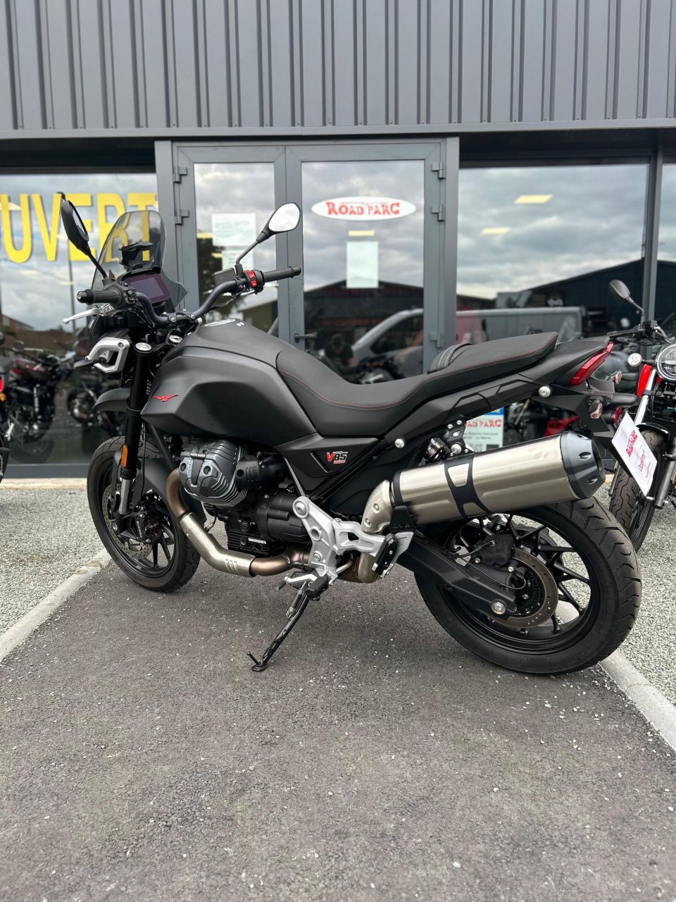 MOTO GUZZI V85 TT 850 4