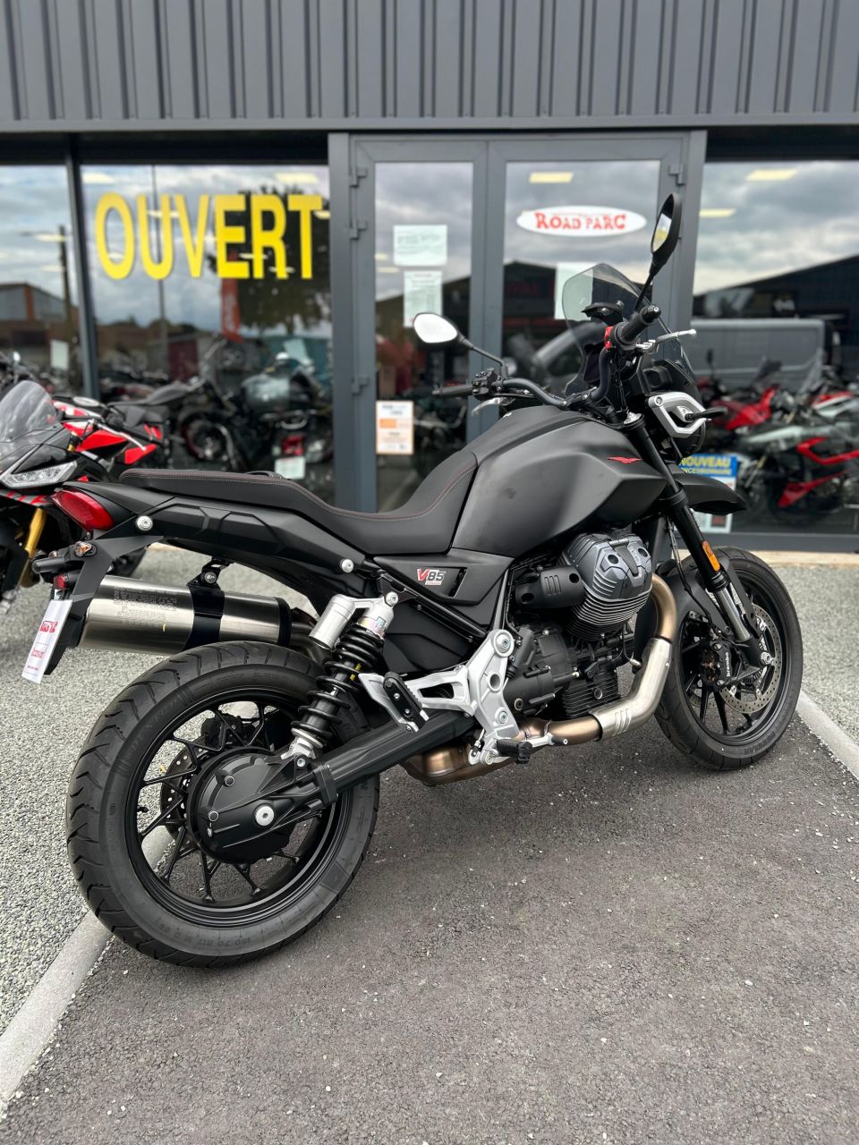 MOTO GUZZI V85 TT 850 4