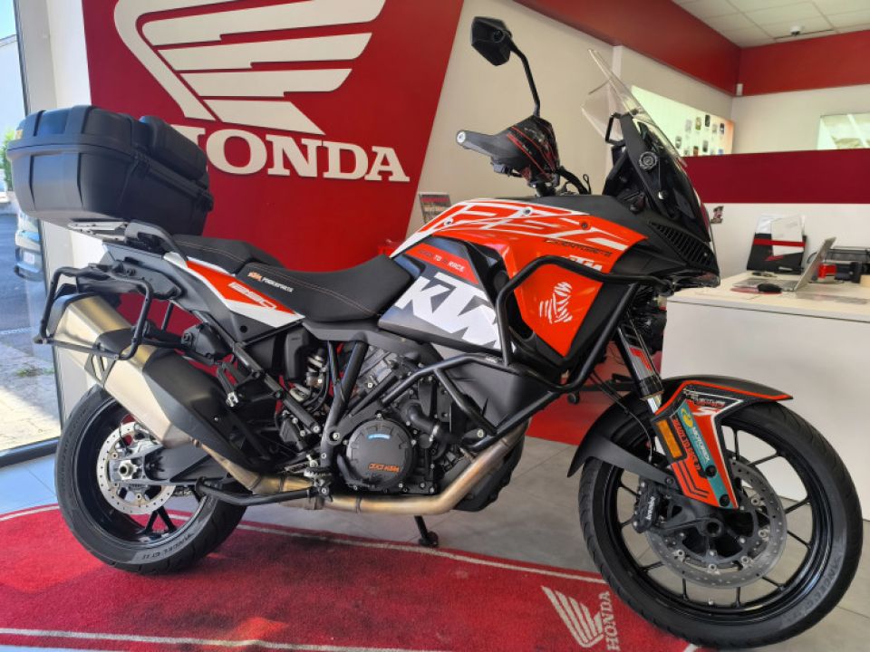 KTM 1290 SUPER ADVENTURE S 4