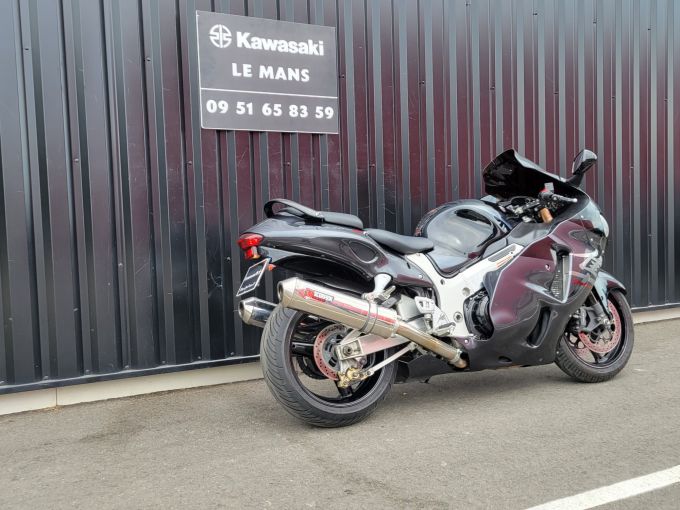 SUZUKI GSX-R 1300 HAYABUSA 4