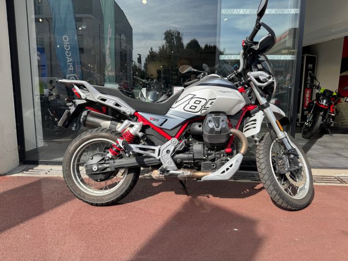MOTO GUZZI V85 TT 850 4