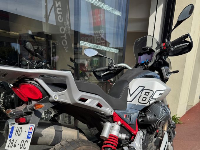 MOTO GUZZI V85 TT 850 4