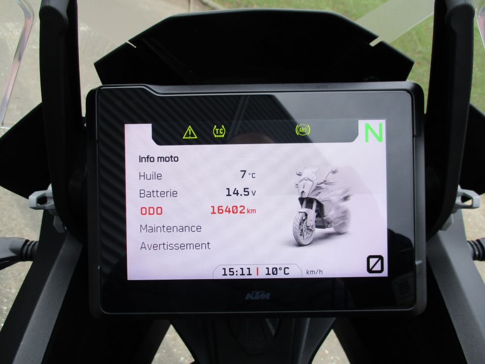 KTM 1290 SUPER ADVENTURE S 4