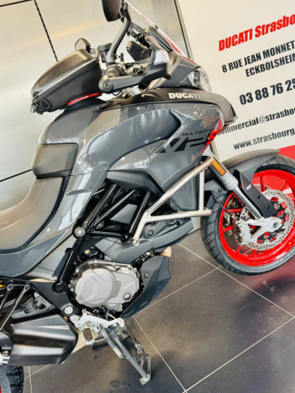 DUCATI MULTISTRADA V2 S 4