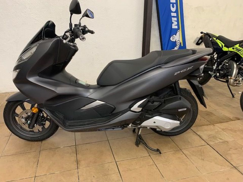 HONDA PCX 125 4