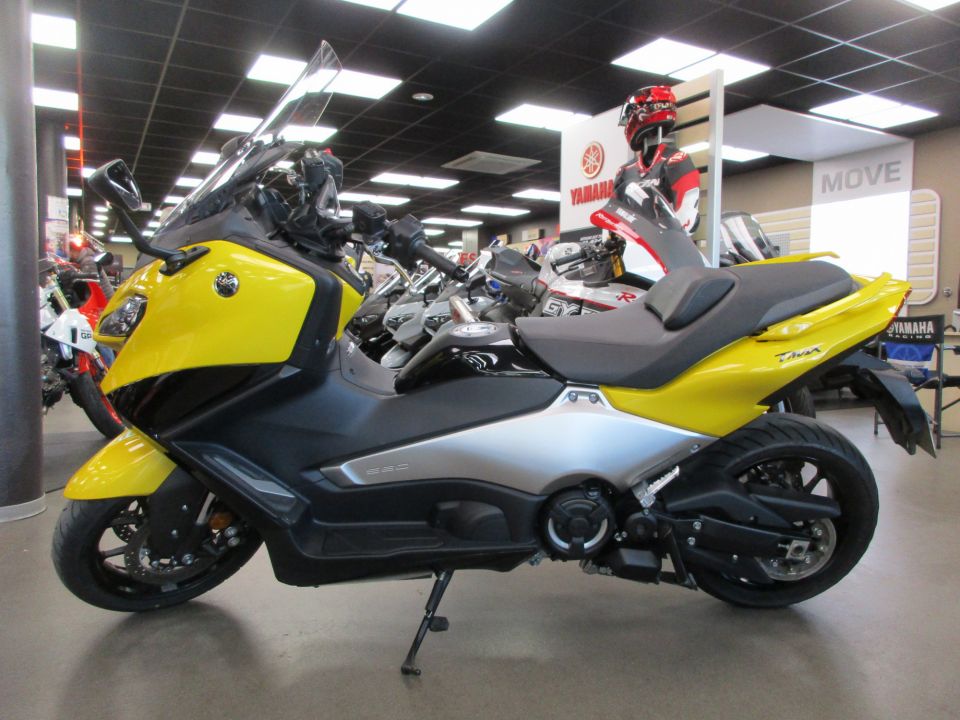 YAMAHA XP T-MAX 560 4