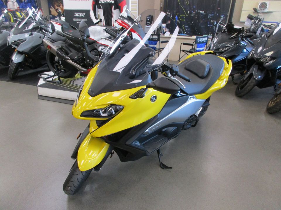 YAMAHA XP T-MAX 560 4