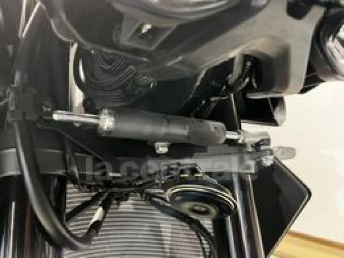 YAMAHA MT-10 4