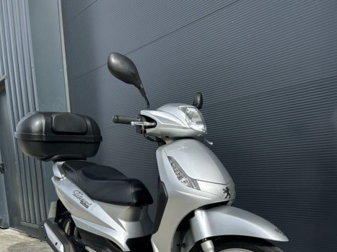 PEUGEOT TWEET 125 4