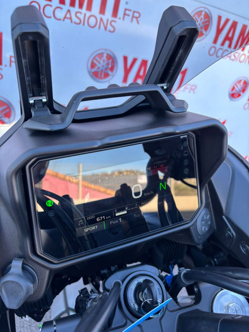 YAMAHA TRACER 7 4