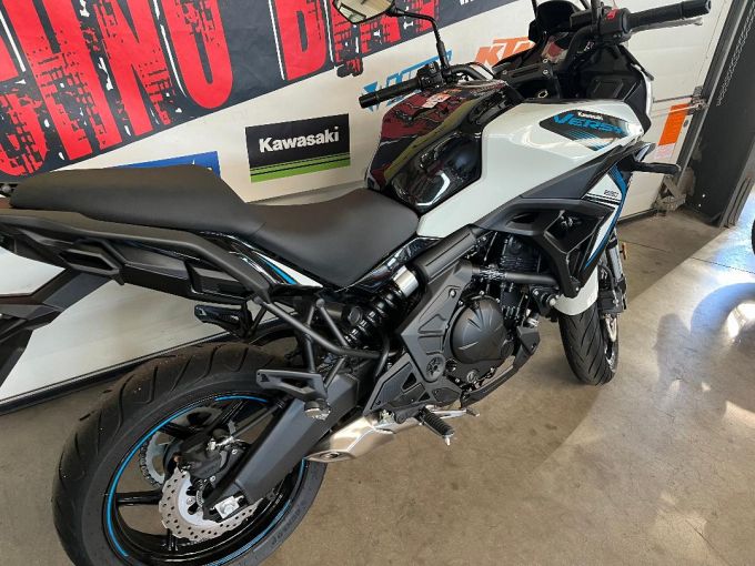 KAWASAKI VERSYS 650 4