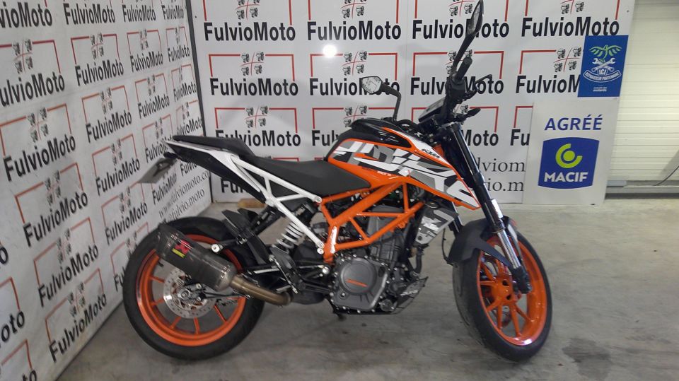 KTM 390 DUKE 4