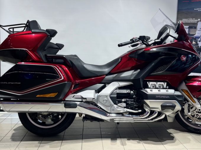 HONDA GL1800 GOLDWING 4