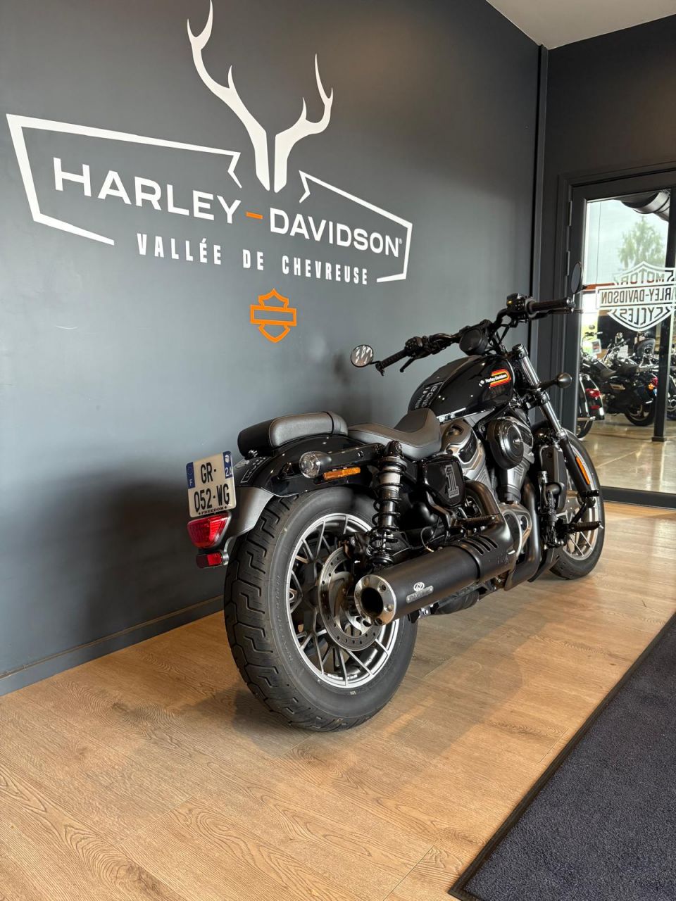 HARLEY-DAVIDSON SPORTSTER NIGHTSTER 975 SPECIAL 4