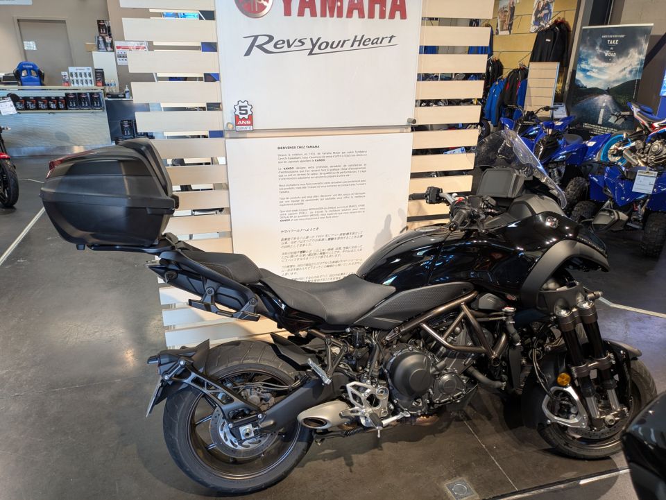 YAMAHA NIKEN 850 GT 4