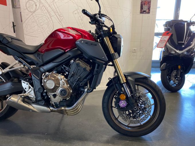 HONDA CB 650 R 4