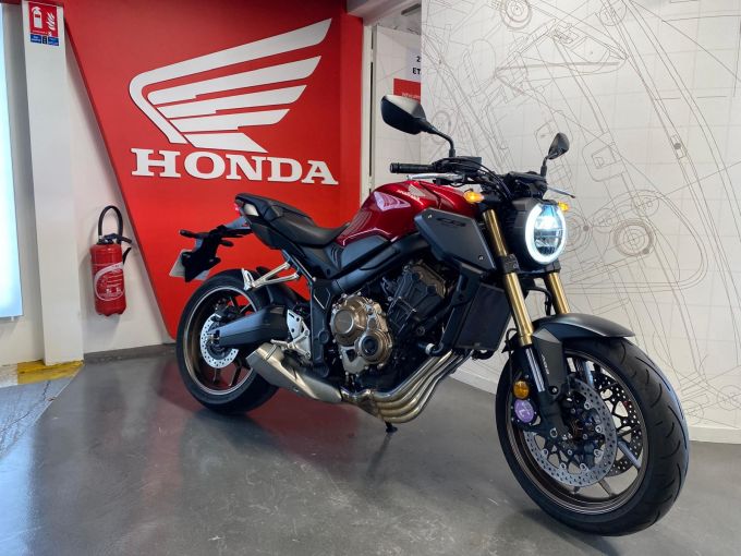 HONDA CB 650 R 4