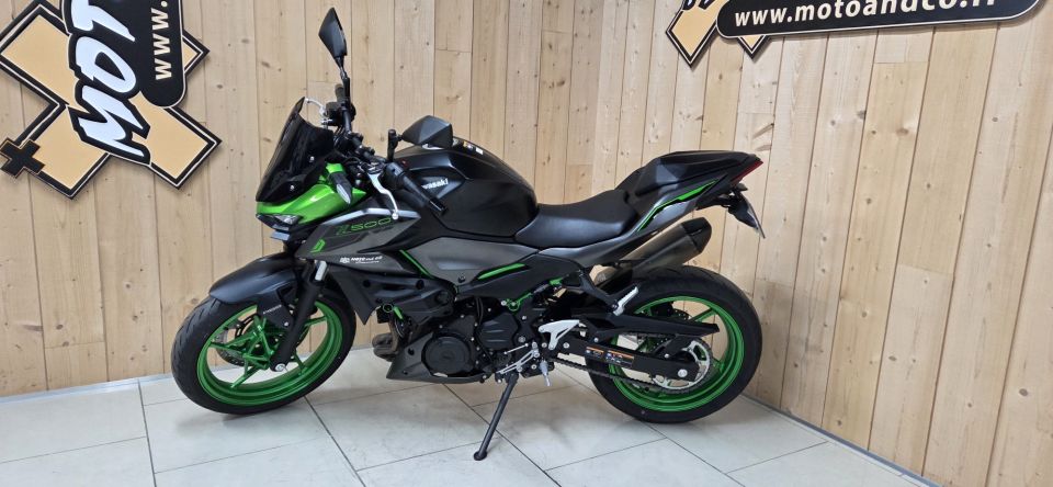 KAWASAKI Z 500 SE PERFORMANCE 4