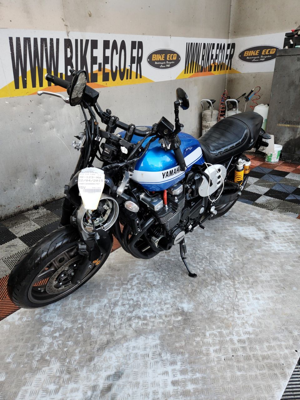 YAMAHA XJR 1300 4